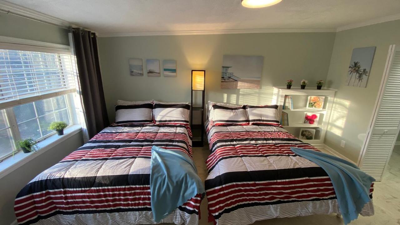 Here It Is! Cool Cape Cod-3 Br-2.5 Bath-12 Guests أولاث المظهر الخارجي الصورة