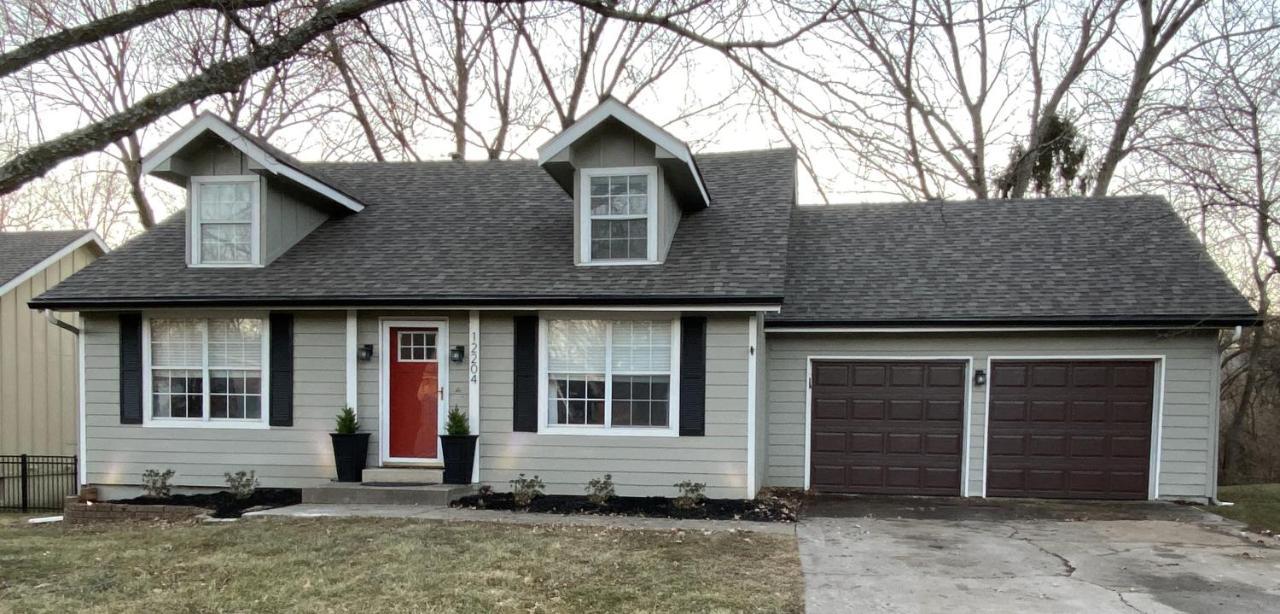 Here It Is! Cool Cape Cod-3 Br-2.5 Bath-12 Guests أولاث المظهر الخارجي الصورة
